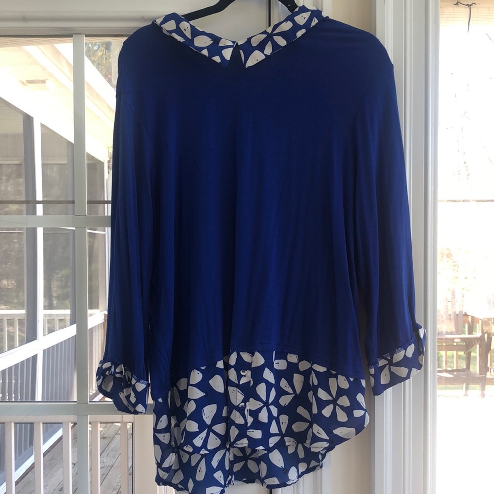 Beautiful blue blouse.